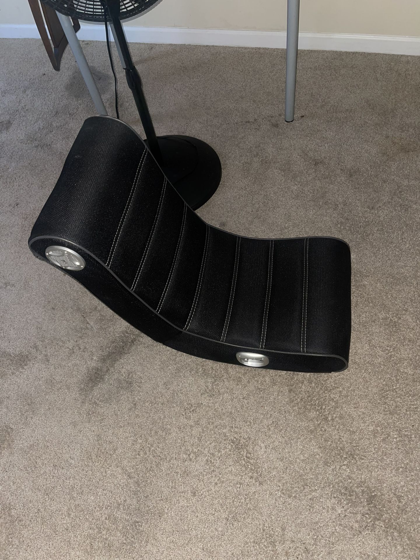 bluetooth game chair