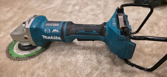 Makita Grinder