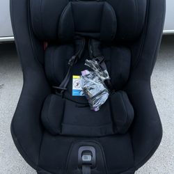 Nuna Five Point Car seat 