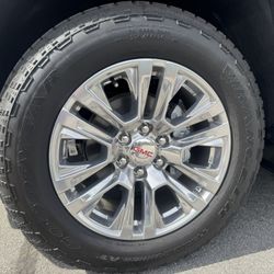 New 20” GMC Denali Wheels - 3 Days Old