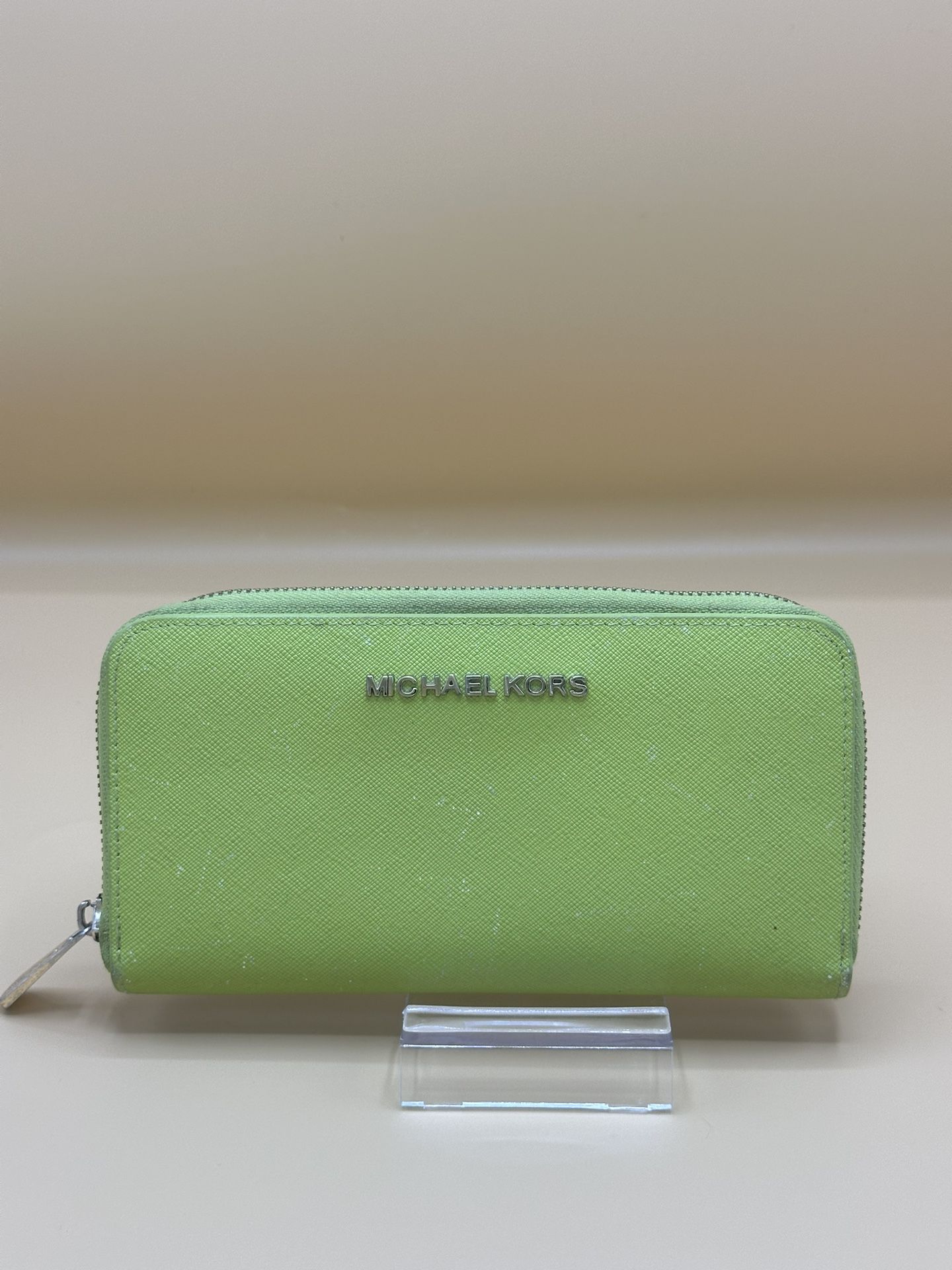 Michael Kors In Color Wallet