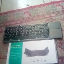 Folding Keyboard 