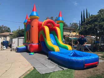 Bounce house jumper combo