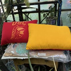 USC Pillows 