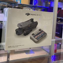 DJI Mavic 3 Pro Fly More Combo (DJI RC )