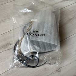 NEW! COACH HEART CROSSBODY BAG