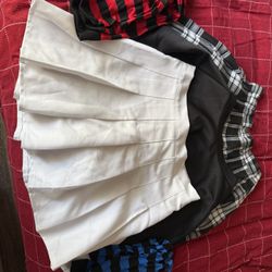 3 Mini Skirts And Tights