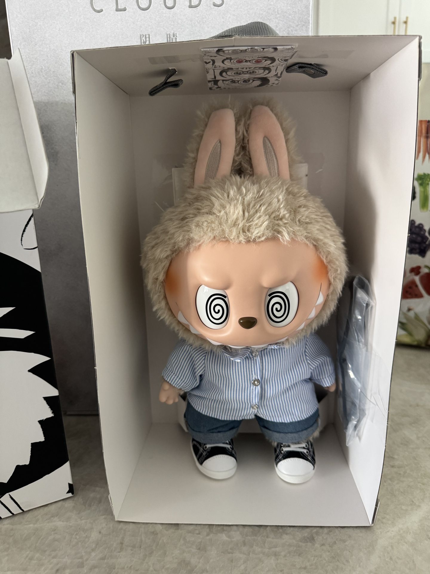 NEW IN BOX Flip With Me Labubu