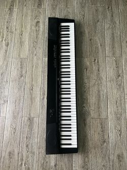 piano keyboard
