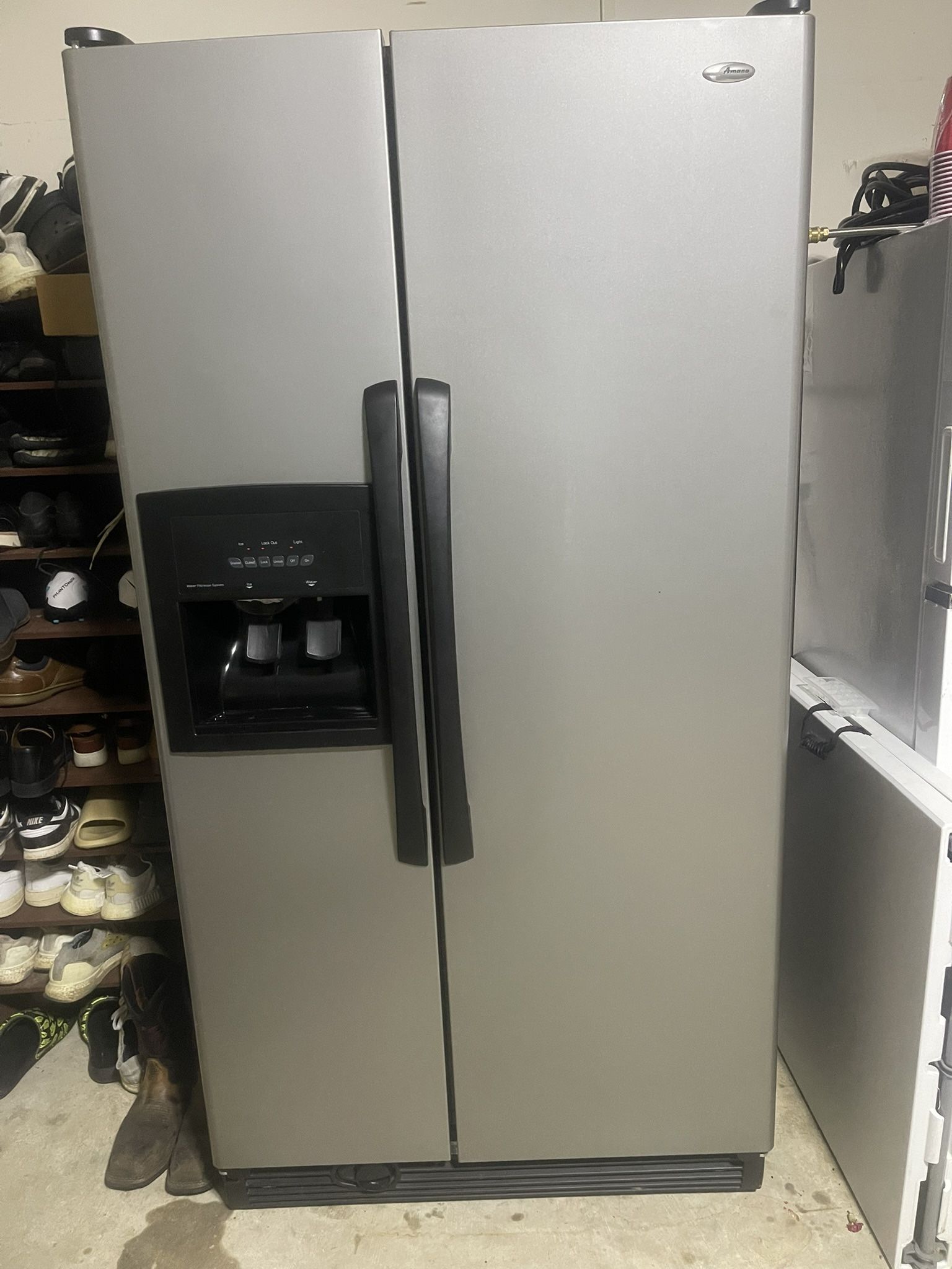 Umana 2 Door Fridge 