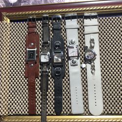 5 watch’s Aalat for ladies fossil  guess  roxy freestyle  and other