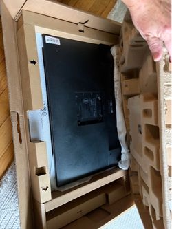 Dell flat panel monitor -never used