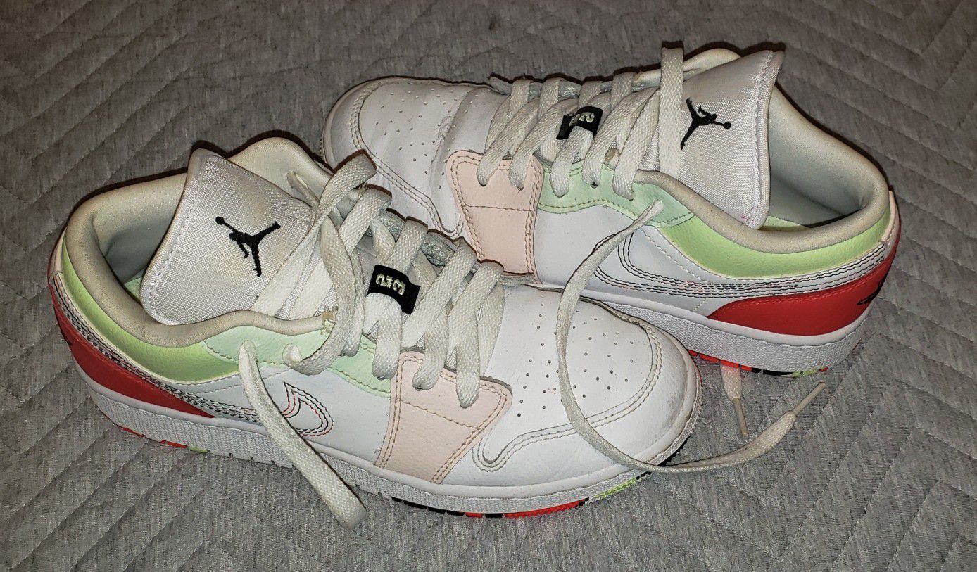Nike Air Jordan's size 5Y