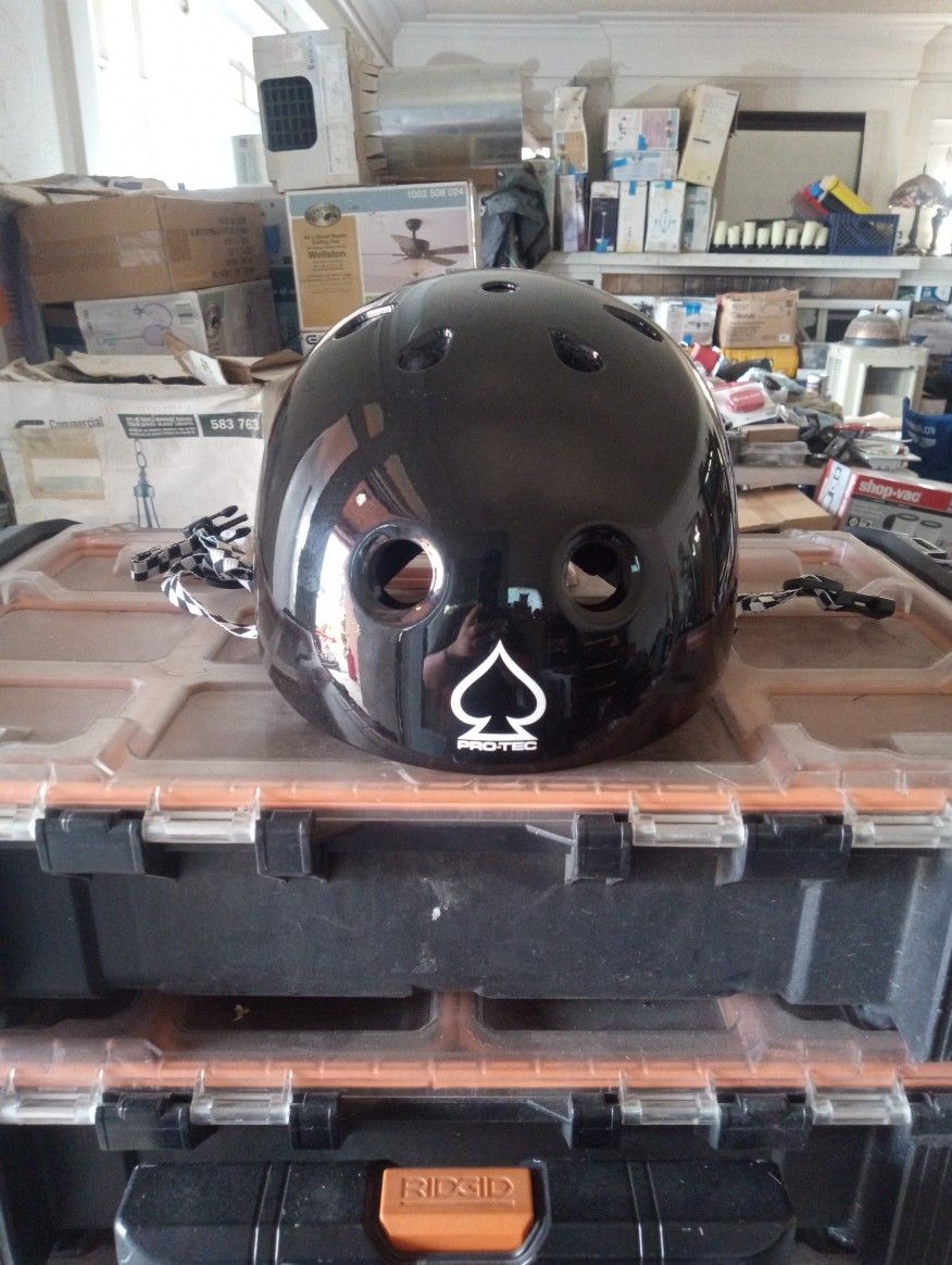 Protect Bike Helmet