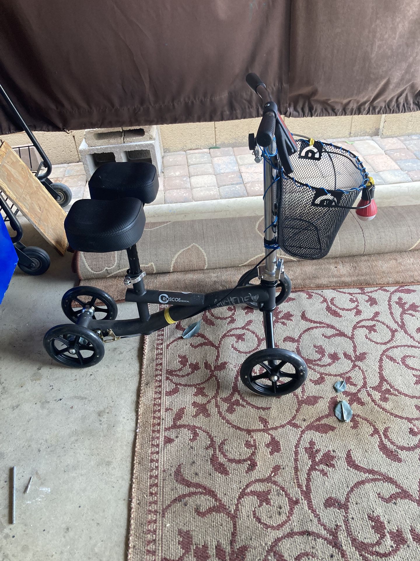 Roscoe medical Knee scooter 