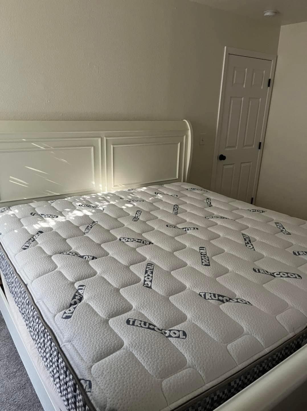 Mattress Blowout ! In Stock Today