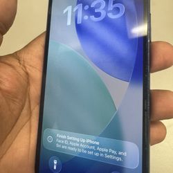 iPhone 12 64GB Unlocked - 140$ 