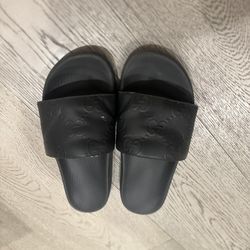 Gucci Slides 