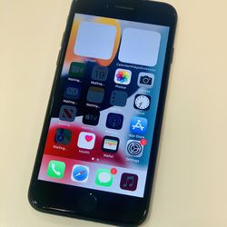 IPhone 7 128GB  Fully unlocked 