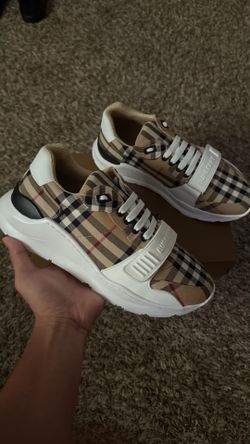 Burberry shoes