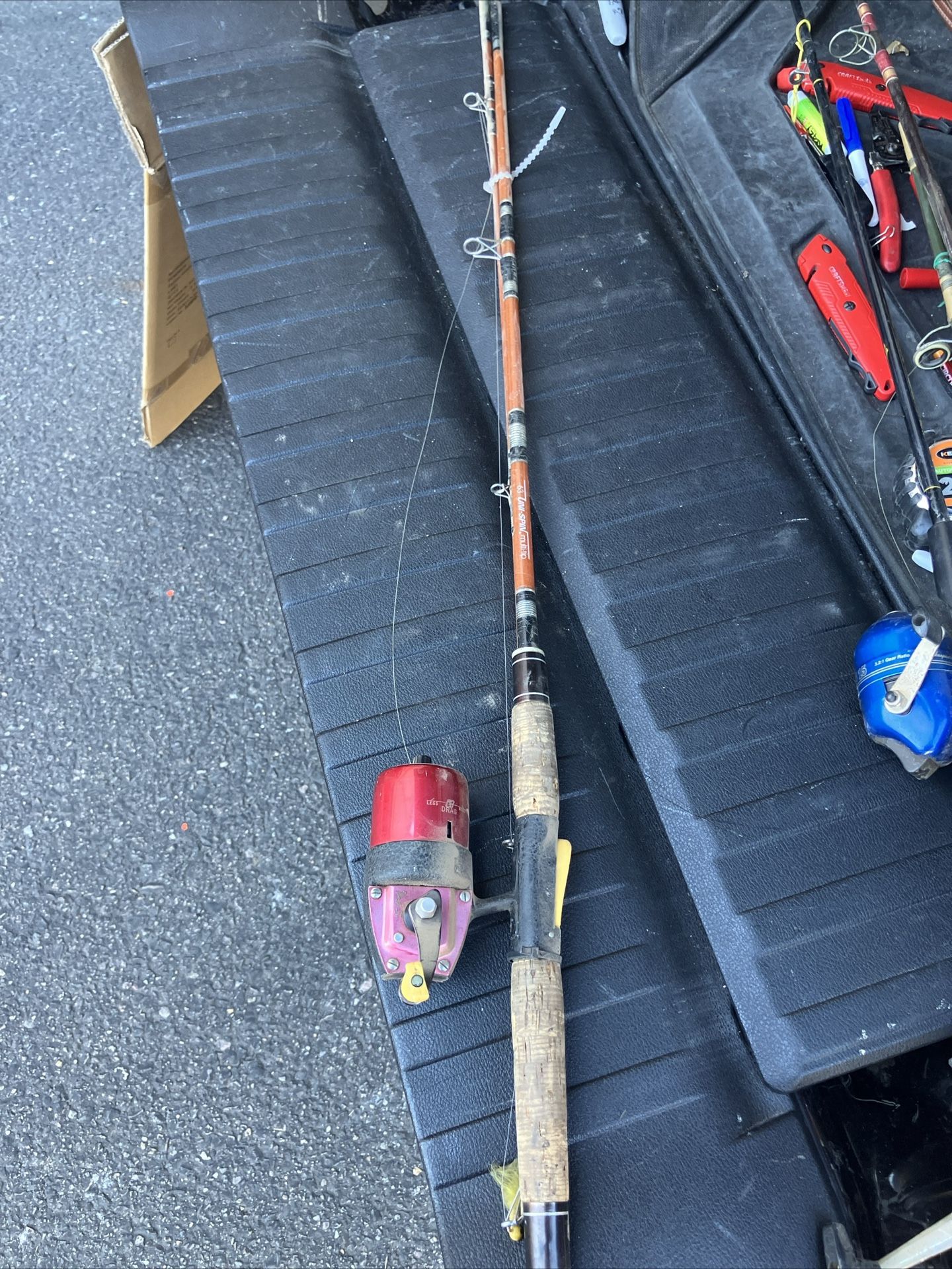 Vintage True-Temper UNI-SPIN 63 Multi Tip Fishing Rod 6' w/ 63L Reel Barn Find