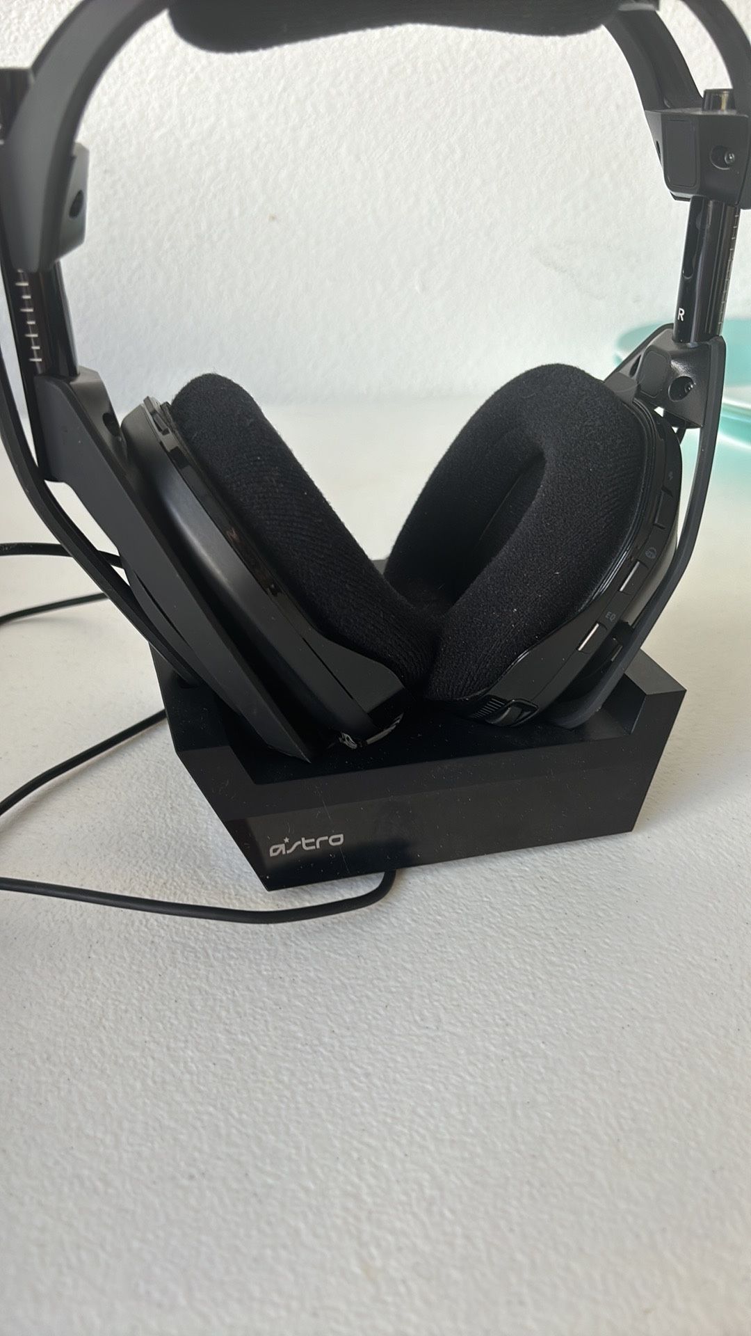 Astro A550 headphones headset and base Audio & Speakers