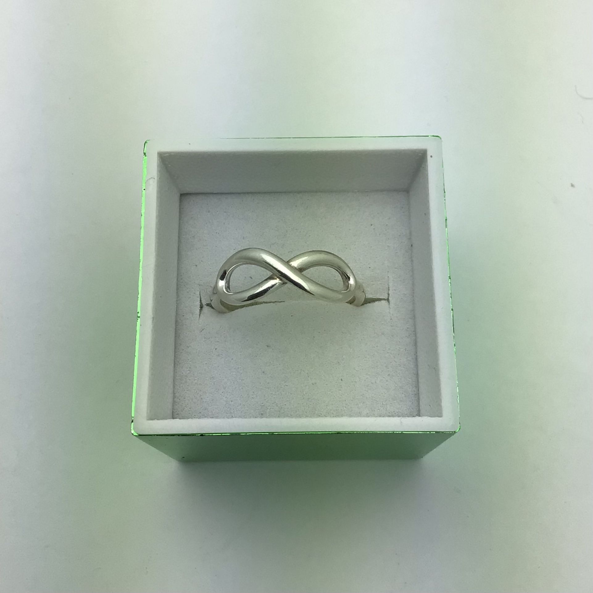 Tiffany & Co. Infinity Sterling Silver Ring Guaranteed Authentic π΅ π³ π΅ Cash and Card Accepted