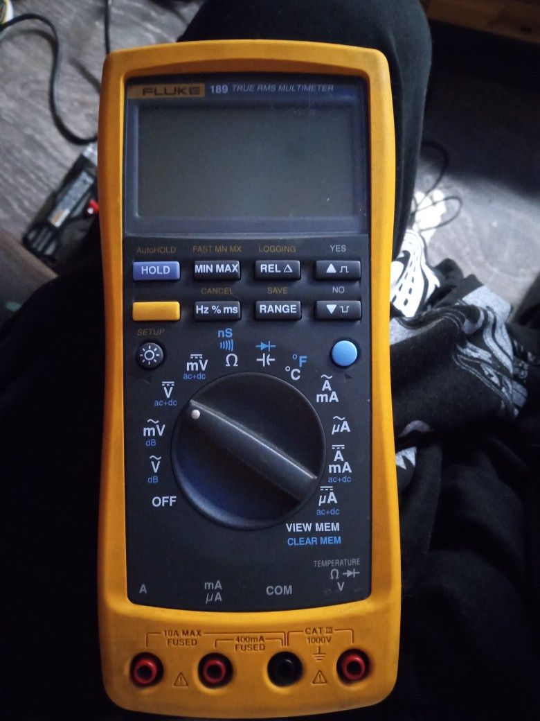 Fluke 189 True RMS Multimeter