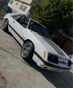 1986 mustang Gt