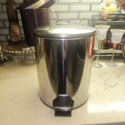 SMALL STAINLESS STEEL TRASH  CAN