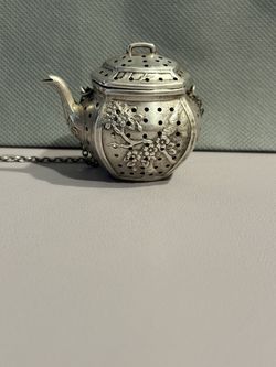 Antique Victorian sterling tea steeps and child’s cup