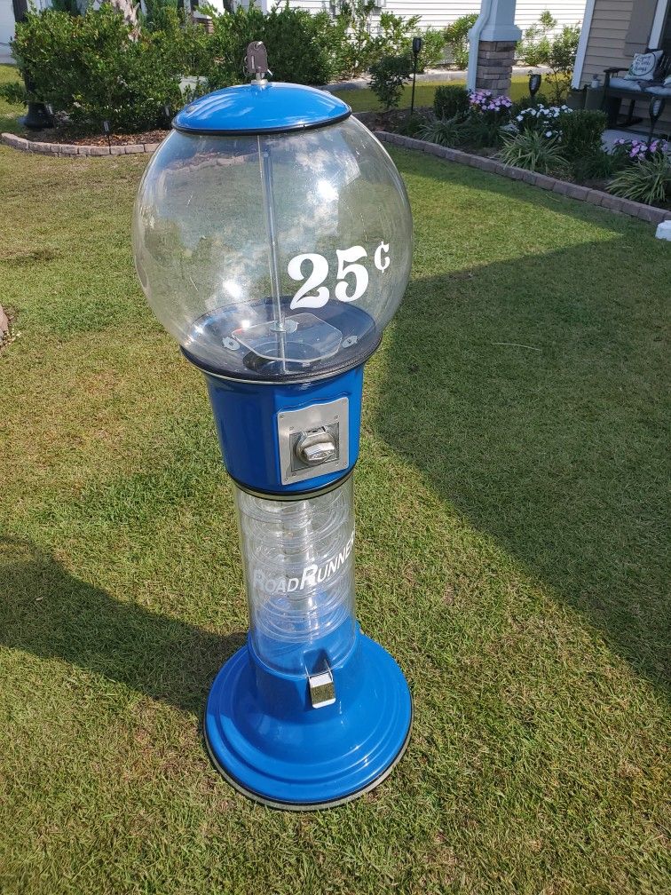 Roadrunner Gumball Machine