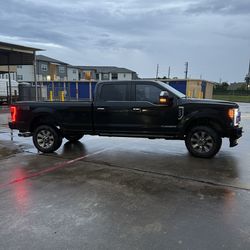 2017 Ford F-350 $ (Missouri City, TX)