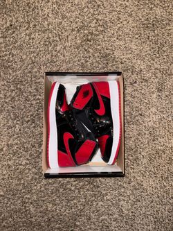 Air Jordan 1 Retro High Patent Bred GS