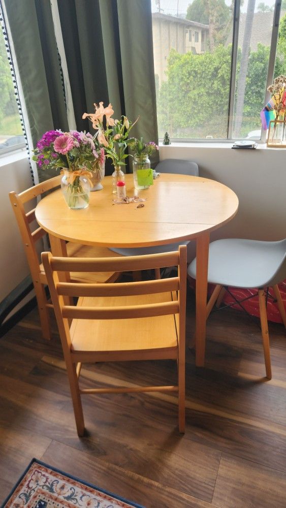 Table And Chairs