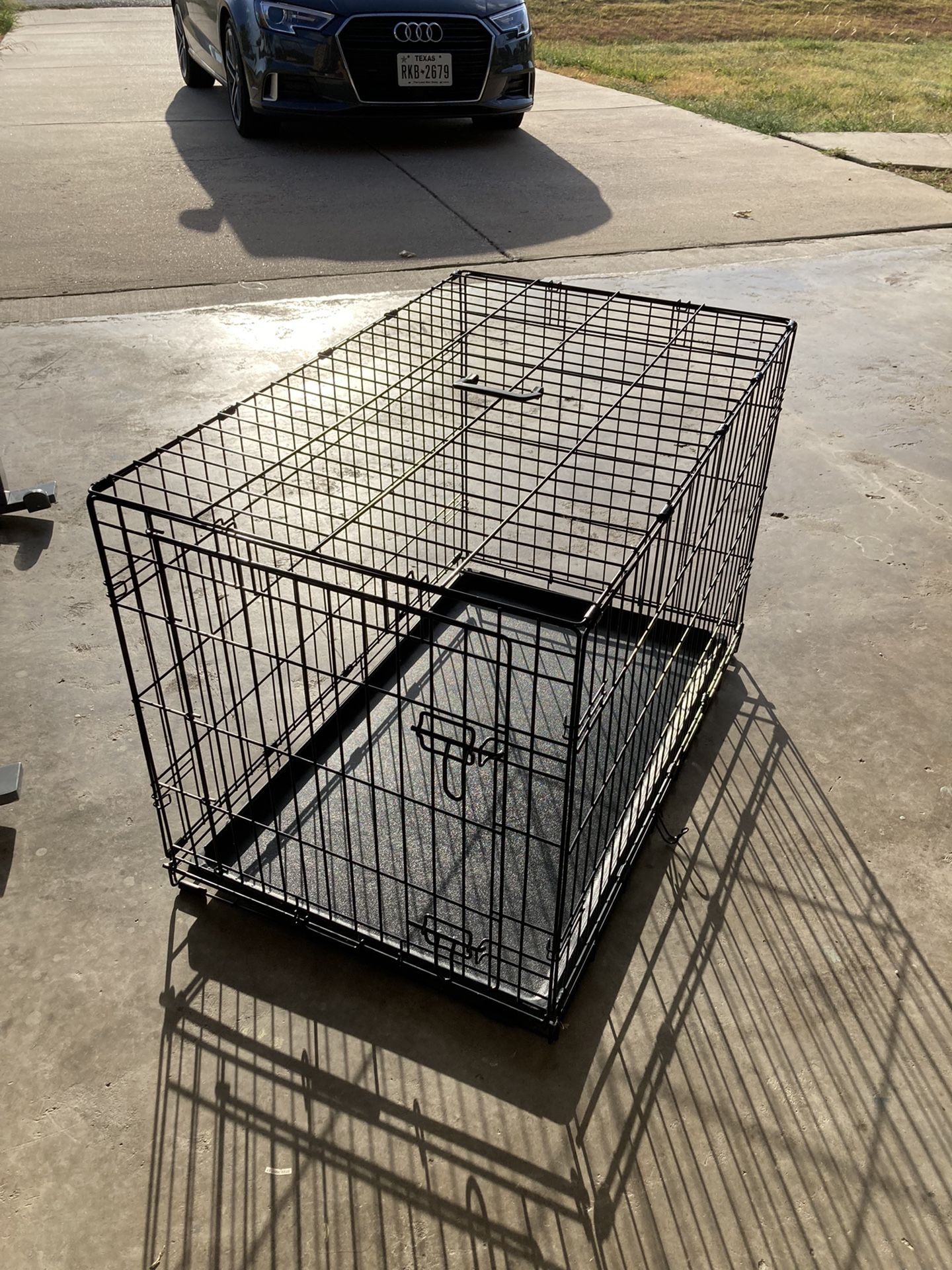 Dog Crate Kennel With Pan