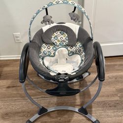 Graco Simple Sway™ Compact Baby Swing with Plush Elephant Toys