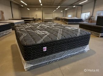 Elite Midnight Pro  queen size mattress pillow top 12”.     New mattress in a plastic sealed  Venta de colchones  ☎️📲call or Tex (213)713-74-89   Hab
