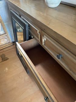 Bed Frame, Dresser, 2 Side Dresser, Mirrors , Is Oak Wood