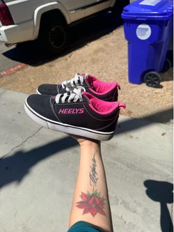 Heelys Roller Shoes