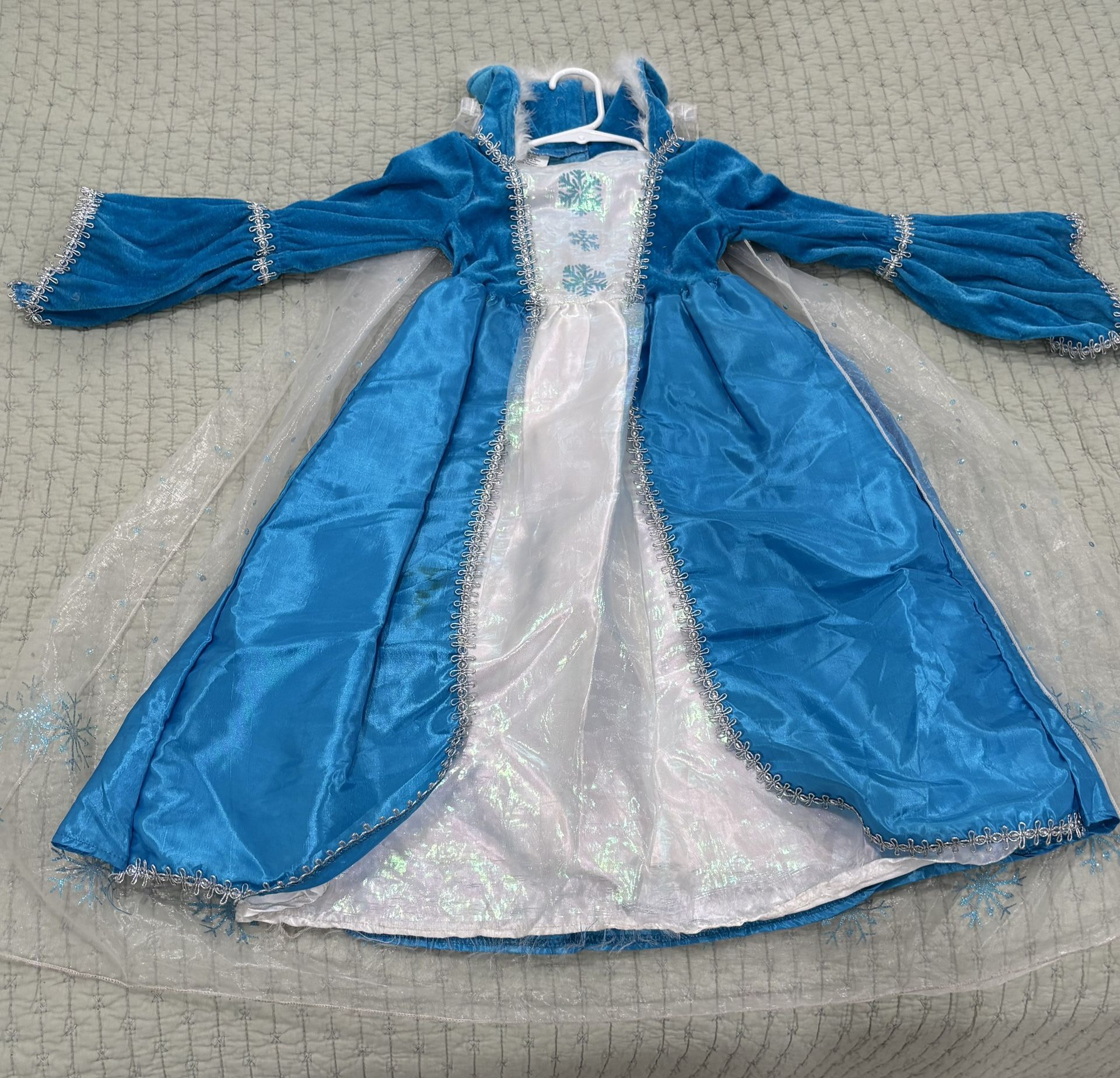 Frozen Elsa Ice Snow Queen Dress Cape Costume Feather Trim Collar, Velvety