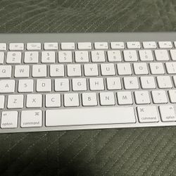 Apple Mac Bluetooth Wireless Keyboard