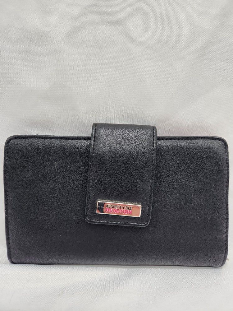 Kenneth Cole Reaction New Wallet. Black Leather