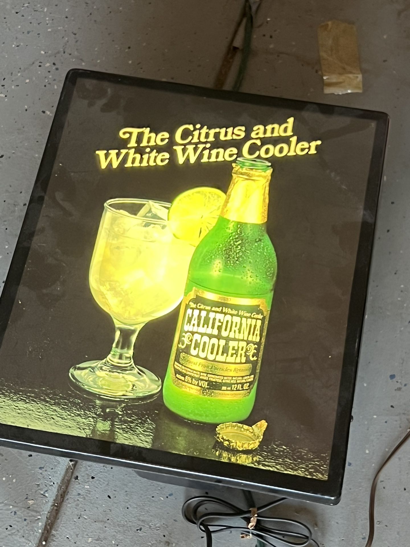 Vintage Beer Signs/Bar Signs Neon and lightup for Sale in Riverside, CA