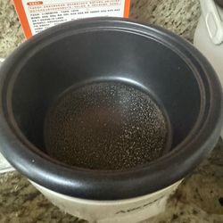 Aroma Rice Cooker (4 Cups) – Works Great