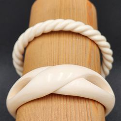 READ AD Vintage Hand Carved Patricia Von Musulin Cuff And Bangle Bracelets 