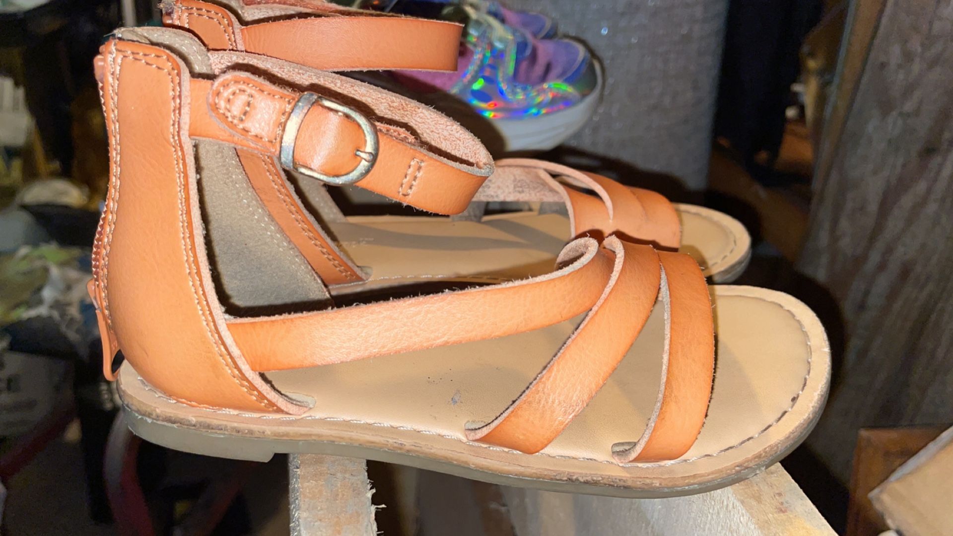 Cat & Jack Tan Girls’ Sandals 