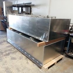 Fuel Tanks 
