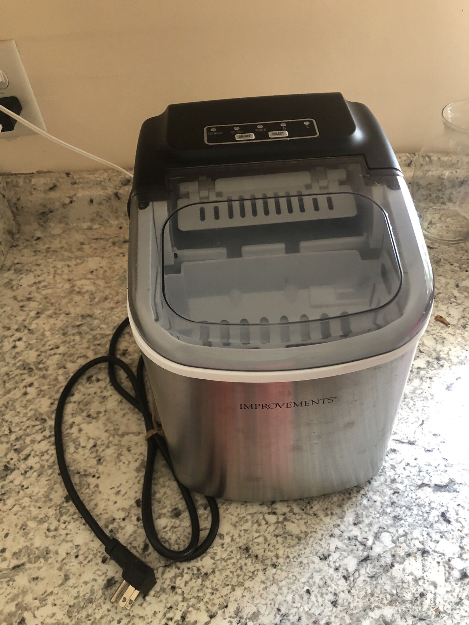 Ice Maker