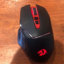 Red Dragon Wireless Battery RBG Gaming Mouse